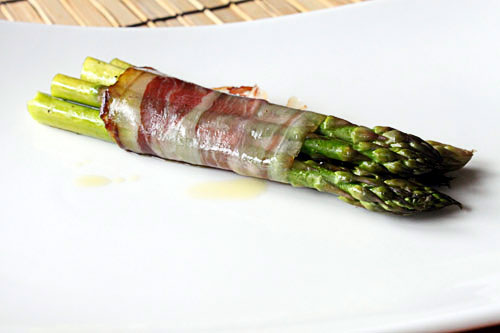 Prosciutto and Cedar Wrapped Asparagus Bundles