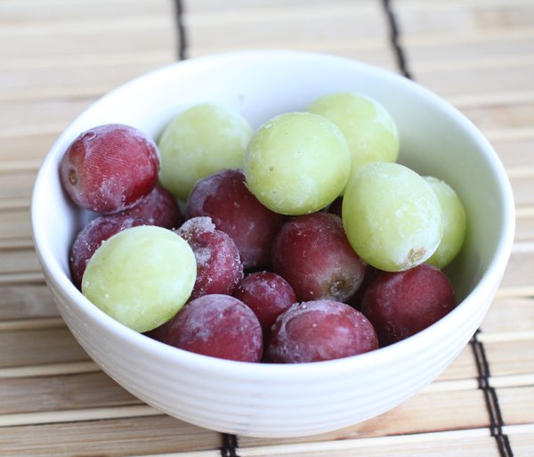 Frozen Seedless Grapes