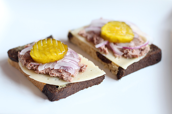 Liverwurst Sandwich Recipe