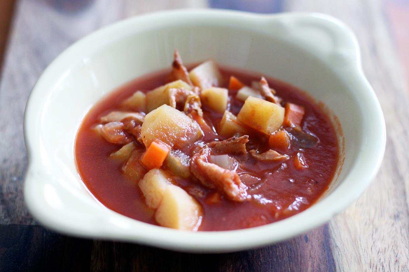 Easy Manhattan Clam Chowder • Now Cook This!