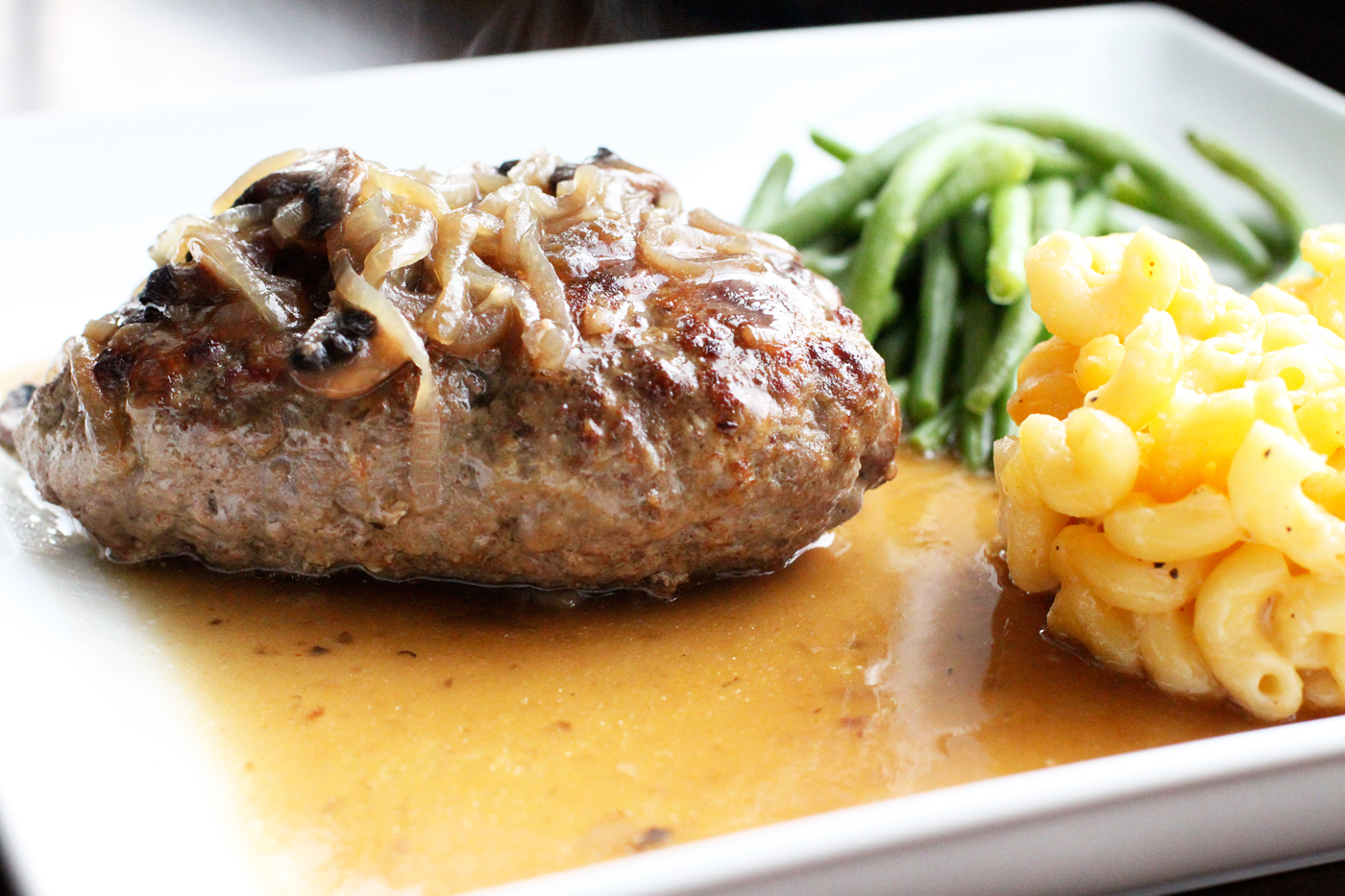 salisbury steak – simple comfort food – recipes that are simple and