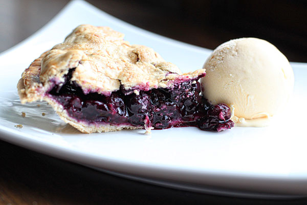 Blueberry and Ginger Pie