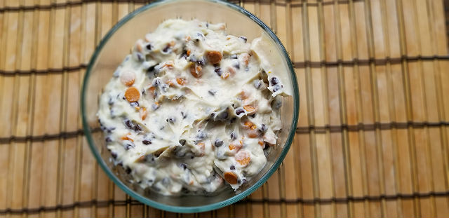 Chocolate Chip Cookie Dough Party Dip