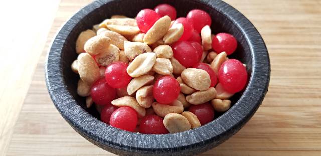 Peanuts and Red Hots Recipe