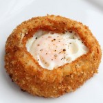 Fried Egg in an Onion Ring