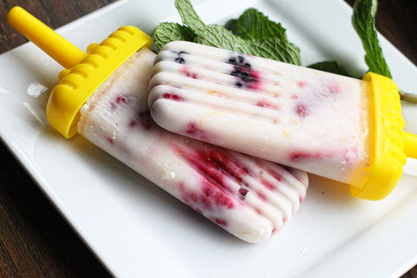 Mixed Berry Yogurt Pops