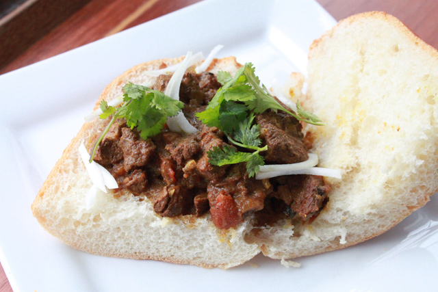 Slow Cooker Beef Madras Sandwich Recipe