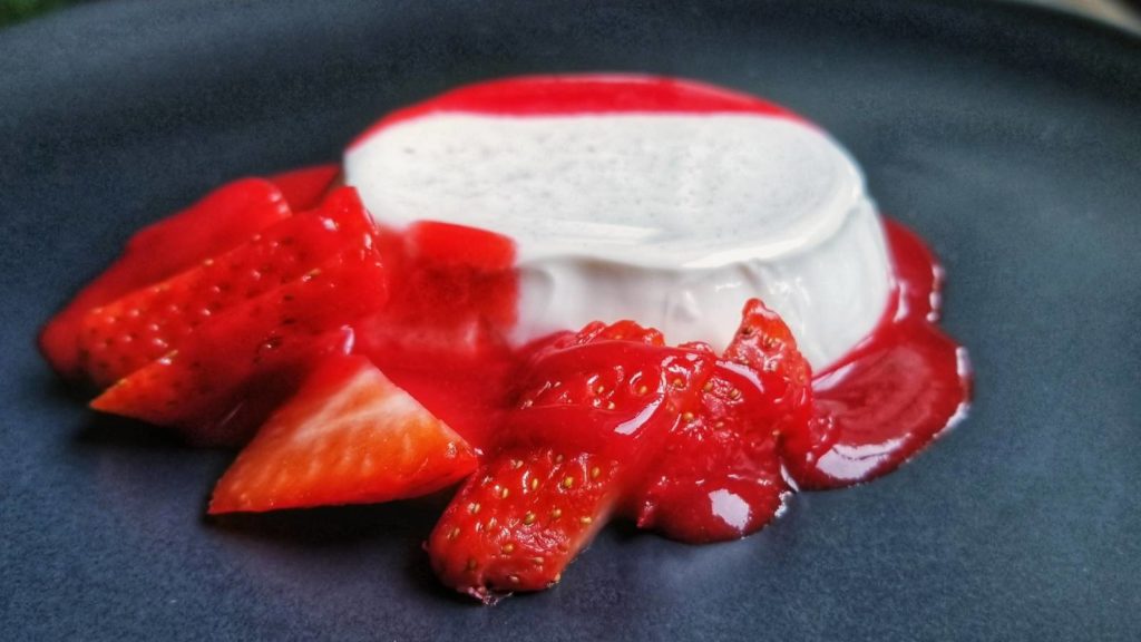 Panna Cotta with Strawberries